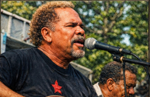 Indotel reivindica el legado crítico de Luis Días en un homenaje que cruza música, memoria y tecnología