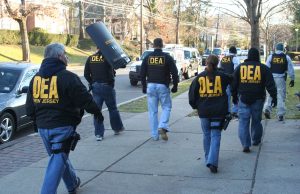 Reclaman esclarecimiento ante cierre temporal de oficina de la DEA en Santo Domingo Foto: externa