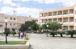 Trabajadores administrativos del recinto UASD-SFM denuncian decisiones que vulneran la carrera interna y anuncian medidas de protesta