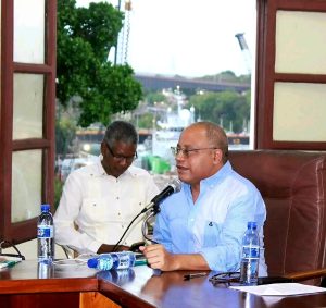 José Espinal Marcelo, prologuista del libro Anatomía de la sangre. Foto: Fausto Aybar