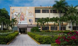 Facultad de Ciencias Económicas y Sociales 