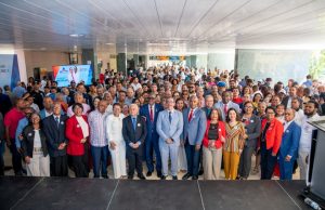 Asjana afianza su camino a la Rectoría y reconfigura decisivamente el mapa electoral de la UASD a una sola vuelta. Respaldo del maestro Pablo Valdez y de la corriente universitaria Dignidad Académica