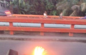 República Dominicana: El mapa fragmentado de la protesta social se expande del Cibao a la capital. Encendido de neumáticos