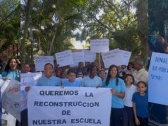 Comunidad de Peralejos se levanta en defensa de la educación ante abandono prolongado de escuela pública.