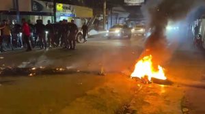 Manifestantes indignados. 