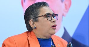 Con el lema “Primero la Academia”, Edita Rodríguez llama a respaldar una gestión transparente, participativa y orientada a consolidar una FCES unida, innovadora y de excelencia. Maestra Edita Rodríguez ( Foto fuente externa).