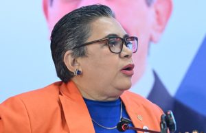 Con el lema “Primero la Academia”, Edita Rodríguez llama a respaldar una gestión transparente, participativa y orientada a consolidar una FCES unida, innovadora y de excelencia. Maestra Edita Rodríguez ( Foto fuente externa).