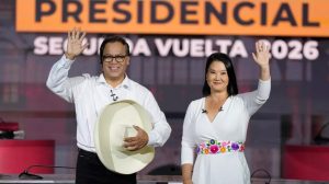 Cabdidatos peruanos: Roberto Sánchez y Keiko Fujimori (Foto fuente externa).