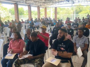 Activistas sociales, sindicales, de mujeres y populares, reunidos en asamblea regional (Foto: Fuente externa).