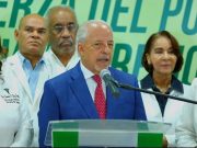 Fuerza del Pueblo alerta sobre crisis hospitalaria y denuncia esperas de hasta 30 días por camas de UCI.