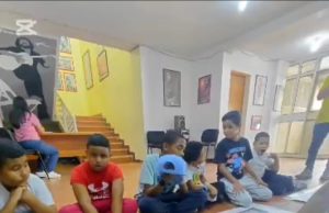 Vacaciones Científicas y Tecnológicas reúnen a 60 niños en el 23 de Enero de Caracas. Casa de Encuentro Bolivariana Freddy Parra | Foto fuente externa.