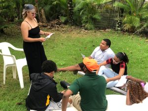 La participación entusiasta de los participantes en el campamento de Juventud Caribe.