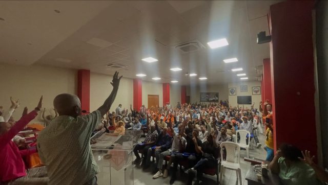 Maestro Juan Núñez, dirigente de la UCT. Maestro Juan Núñez, dirigente de la UCT.