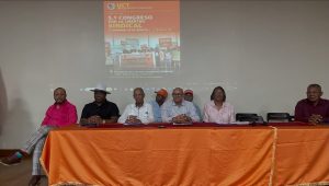 Mesa principal del Congreso.