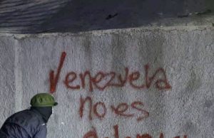 ¡El saqueo imperialista no se maquilla: la dignidad de Venezuela no está en venta!