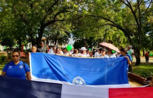 UASD y organizaciones sociales marchan en Barahona para exigir mayor atención a la salud mental.