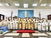 Arquidiócesis de Santiago incorpora tres nuevos sacerdotes y los llama a ejercer su ministerio con humildad y servicio.